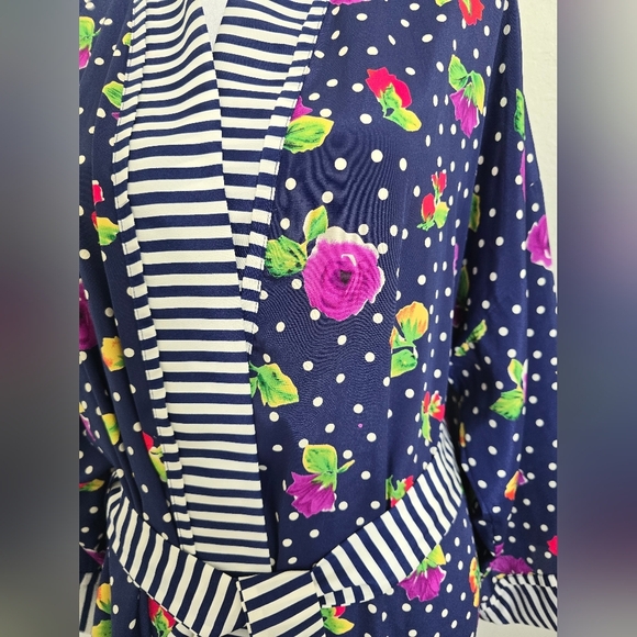 Victoria’s Secret Vintage Kimono Robe Gold Tag Floral Purple Red Blue One Size🌸 - Picture 2 of 10